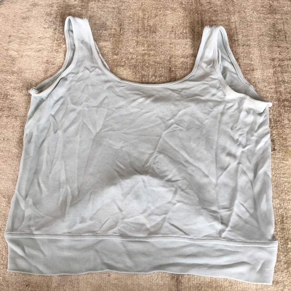 Women’s Small Athleta crop tank